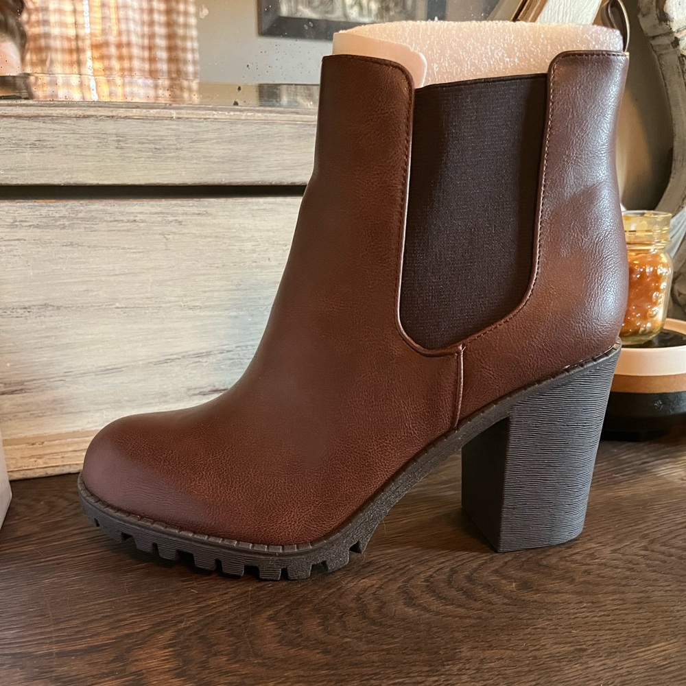 Chunky boots